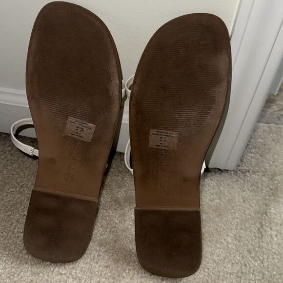 The Drop Women's Paris Square Toe Two Strap Flat Sandal US 10 EUC - Picture 5 of 5